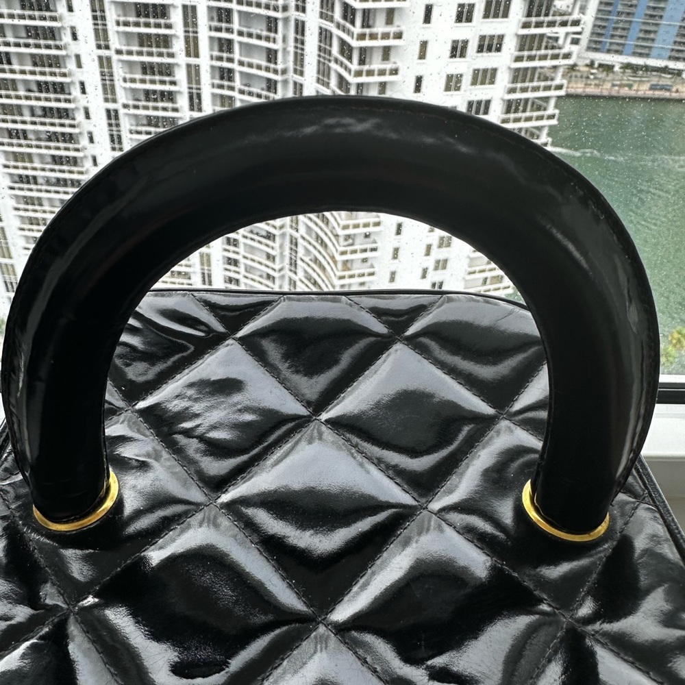 Chanel Black Patent Vanity 4 series 1997 - Picture 8 of 16